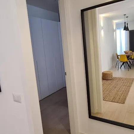Trastevere Incantevole Con Patio Esterno Privato Διαμέρισμα