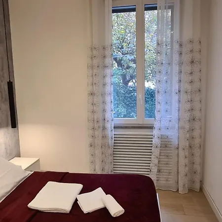 Διαμέρισμα Trastevere Incantevole Con Patio Esterno Privato *